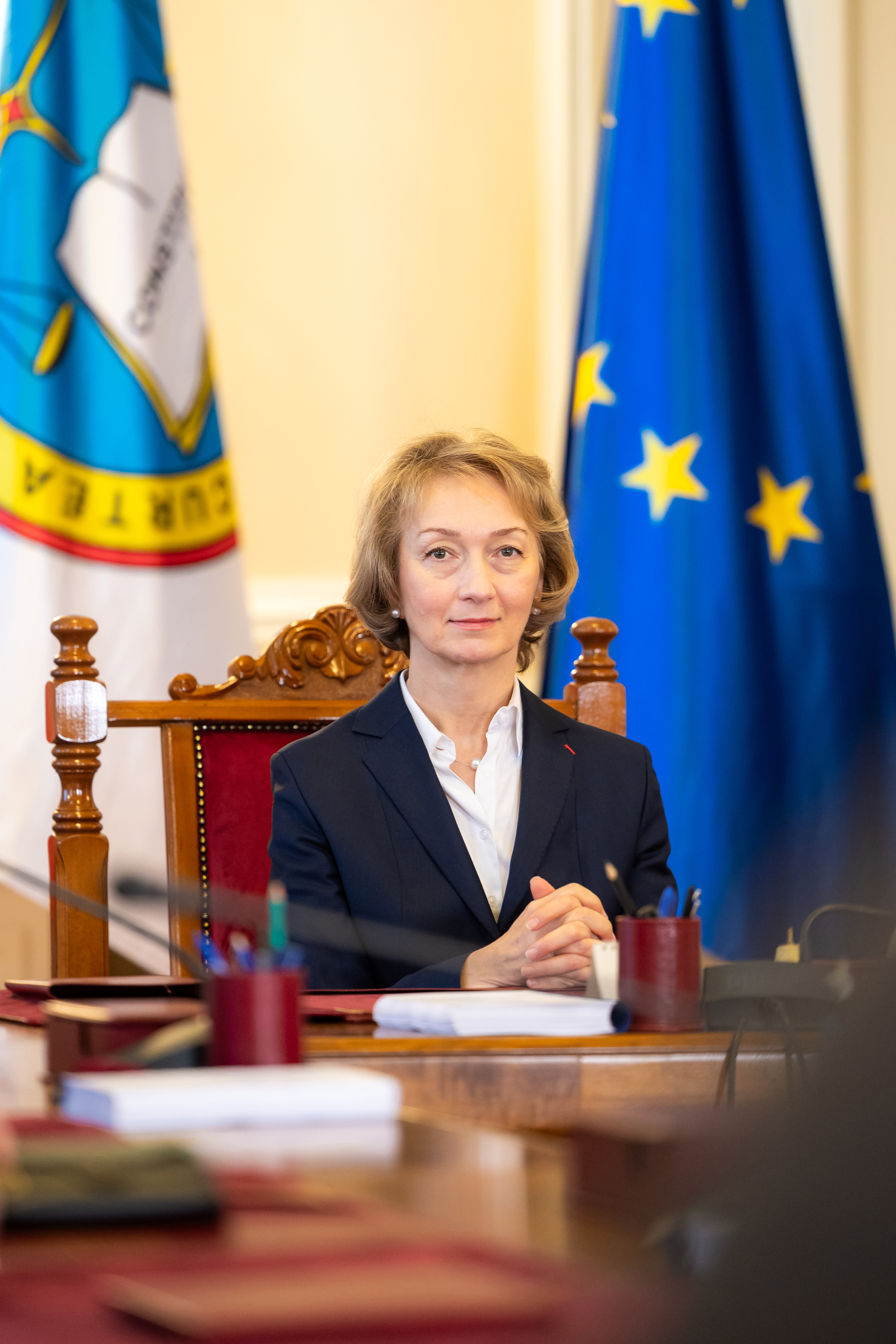 Elena-Simina TĂNĂSESCU